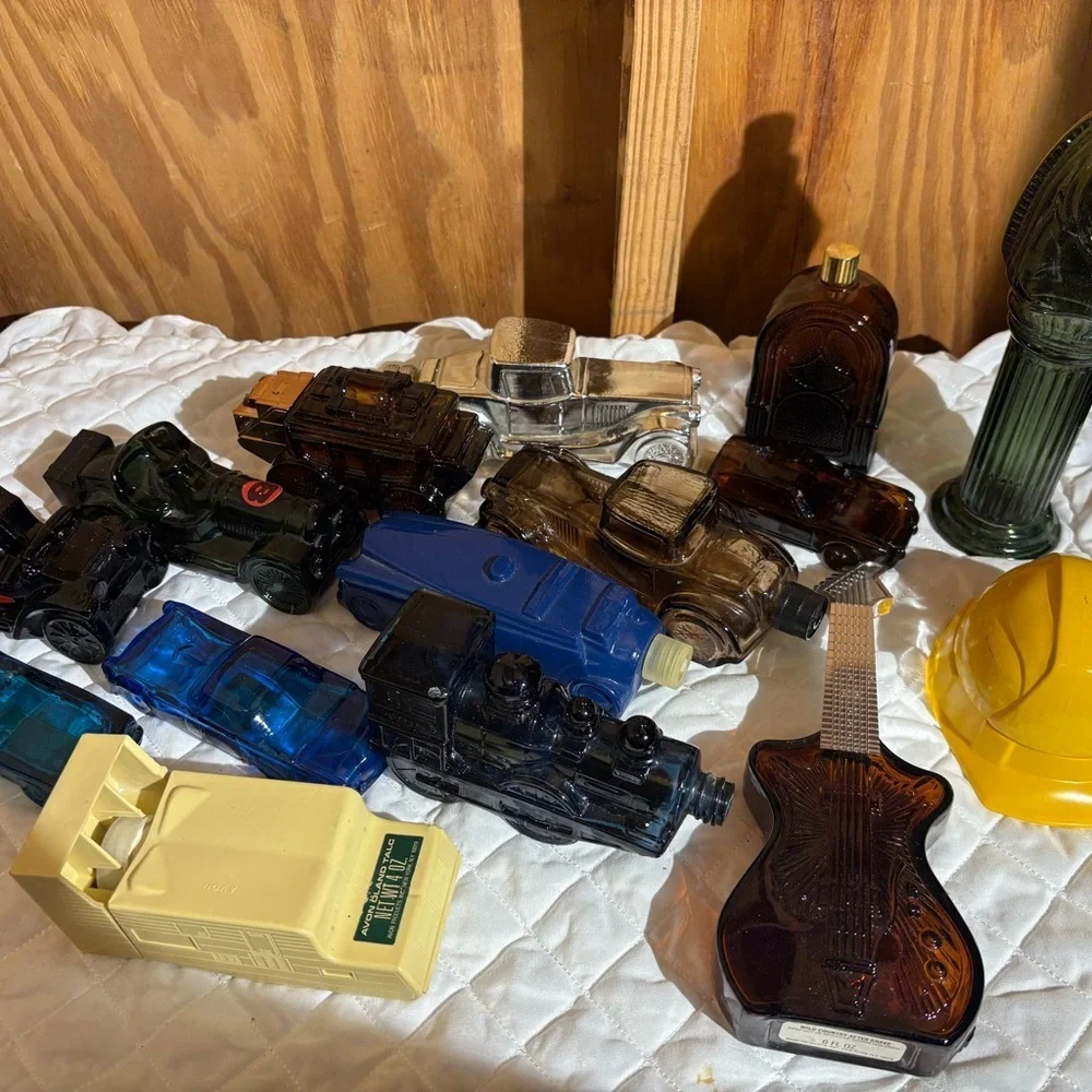 Vintage Glass Collectible Avon Bottles Set 14 all empty